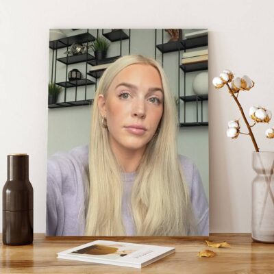 Call Her Daddy Hot Wall Art